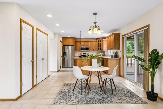 16267 Griffon Trail, Lakeville, MN 55044