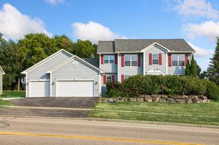 16267 Griffon Trail, Lakeville, MN 55044