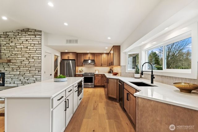 36016 SE 49th Street, Fall City, WA 98024