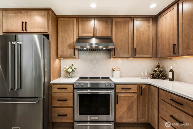 36016 SE 49th Street, Fall City, WA 98024