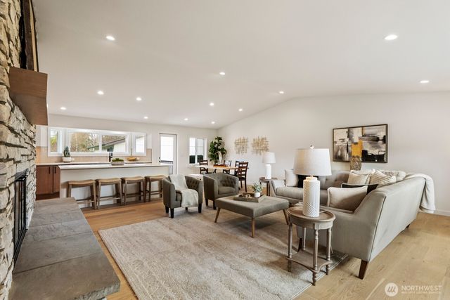 36016 SE 49th Street, Fall City, WA 98024