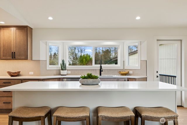 36016 SE 49th Street, Fall City, WA 98024