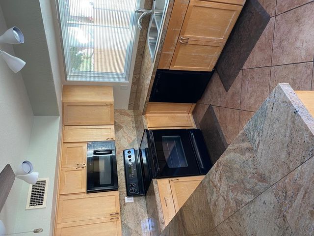 9828 S 44th Street, Phoenix, AZ 85044