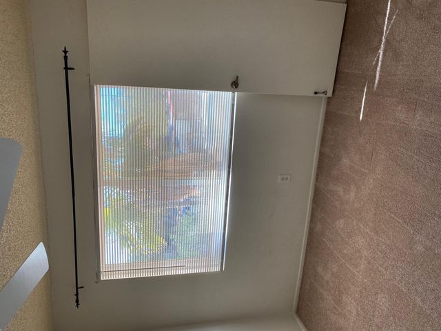 9828 S 44th Street, Phoenix, AZ 85044