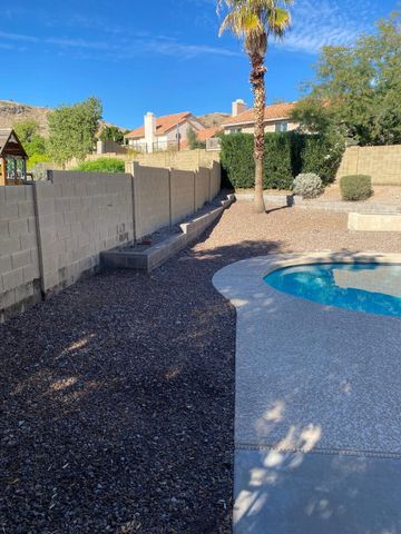 9828 S 44th Street, Phoenix, AZ 85044