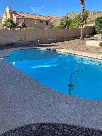 9828 S 44th Street, Phoenix, AZ 85044