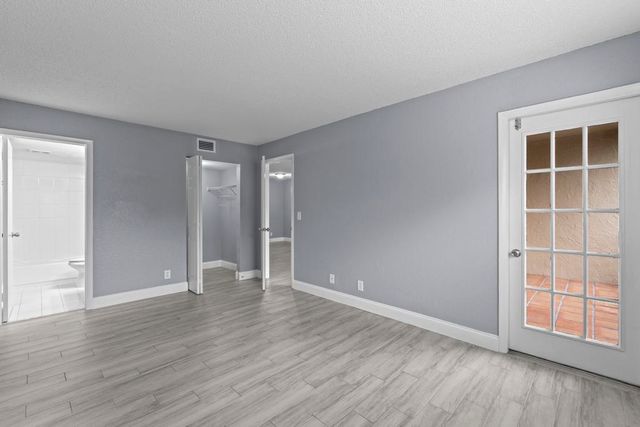 120 Sparrow Drive 205, Royal Palm Beach, FL 33411