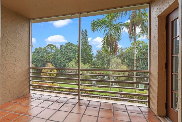 120 Sparrow Drive 205, Royal Palm Beach, FL 33411