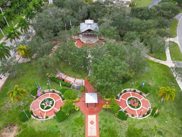 120 Sparrow Drive 205, Royal Palm Beach, FL 33411