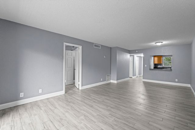 120 Sparrow Drive 205, Royal Palm Beach, FL 33411