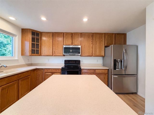 10562 Falcon Street, Longmont, CO 80504