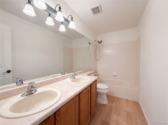 10562 Falcon Street, Longmont, CO 80504