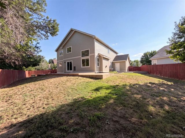 10562 Falcon Street, Longmont, CO 80504