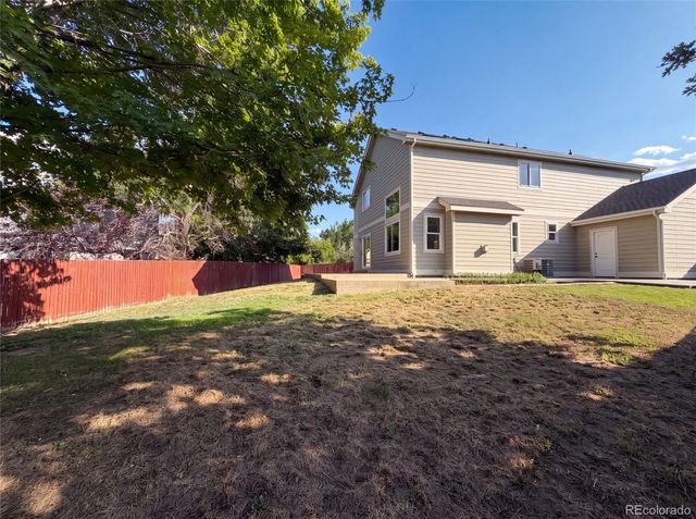 10562 Falcon Street, Longmont, CO 80504