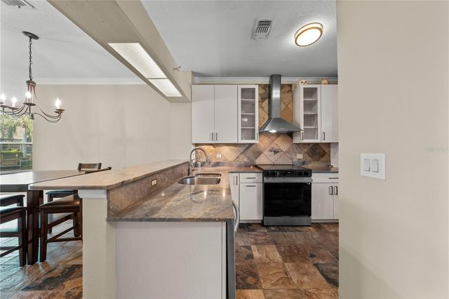 2664 EMERALD LAKE COURT 2664, Kissimmee, FL 34744