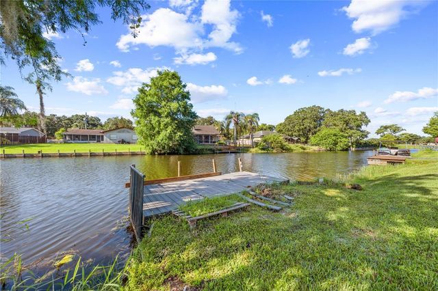 2664 EMERALD LAKE COURT 2664, Kissimmee, FL 34744