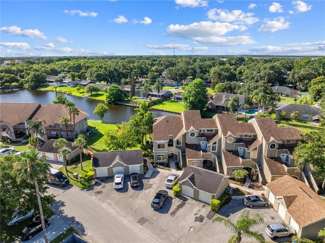 2664 EMERALD LAKE COURT 2664, Kissimmee, FL 34744