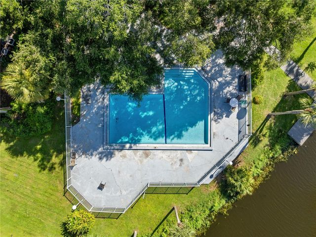 2664 EMERALD LAKE COURT 2664, Kissimmee, FL 34744