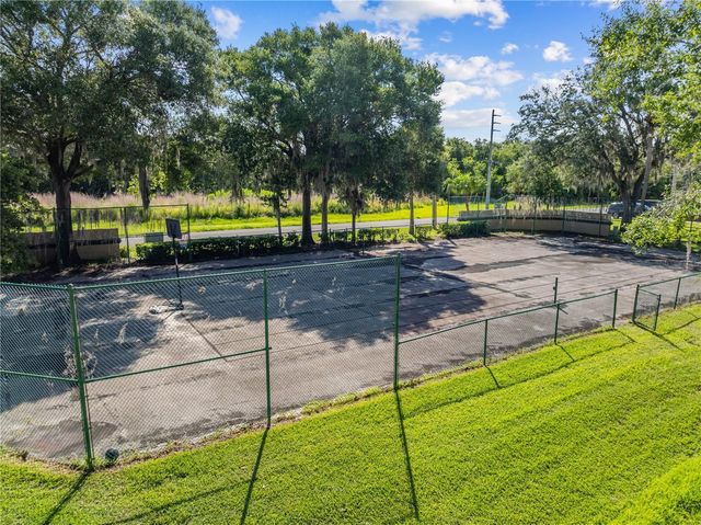 2664 EMERALD LAKE COURT 2664, Kissimmee, FL 34744