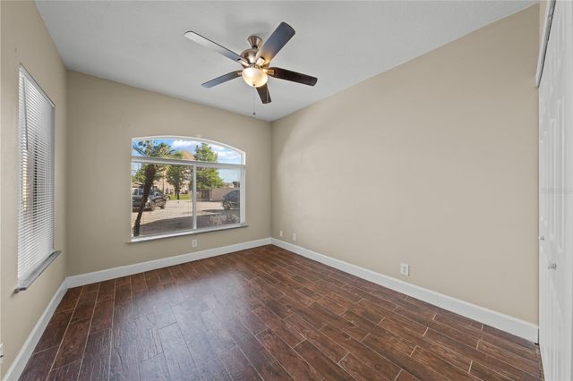 2664 EMERALD LAKE COURT 2664, Kissimmee, FL 34744