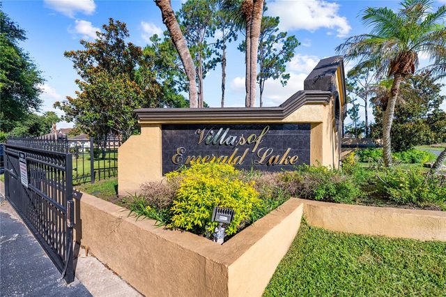 2664 EMERALD LAKE COURT 2664, Kissimmee, FL 34744