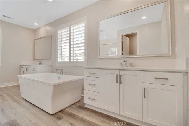 27031 California Court, Valencia, CA 91381