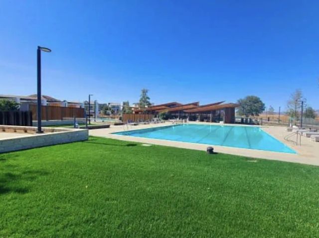 27031 California Court, Valencia, CA 91381