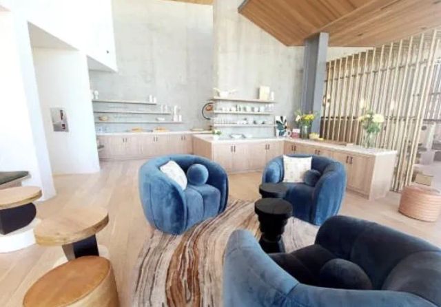 27031 California Court, Valencia, CA 91381