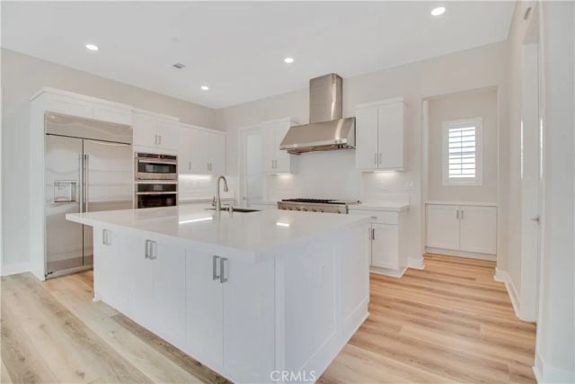 27031 California Court, Valencia, CA 91381