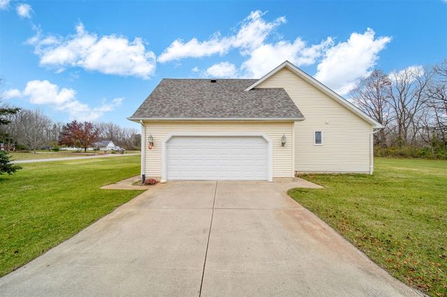 5169 Alexander Drive, Britton, MI 49229