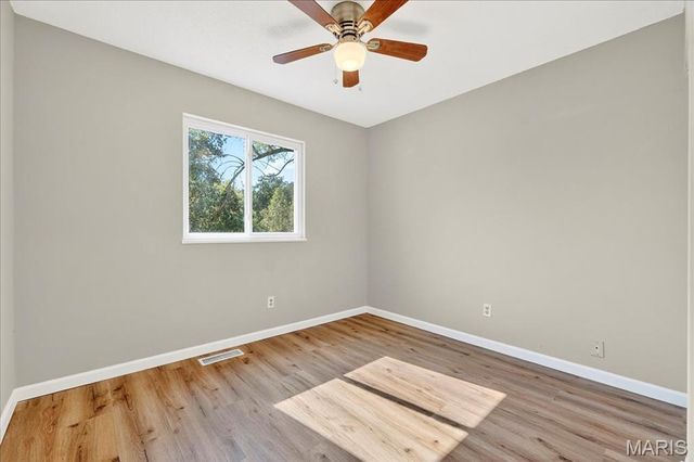 6360 Silver Fox Drive, Florissant, MO 63034