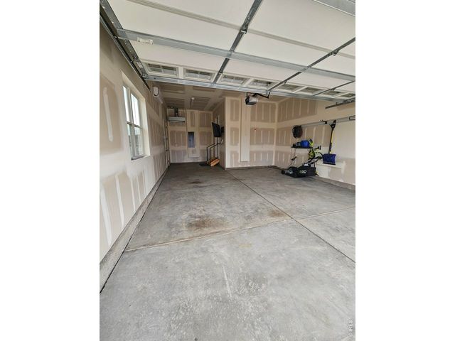 8493 Annapolis Dr, Windsor, CO 80528