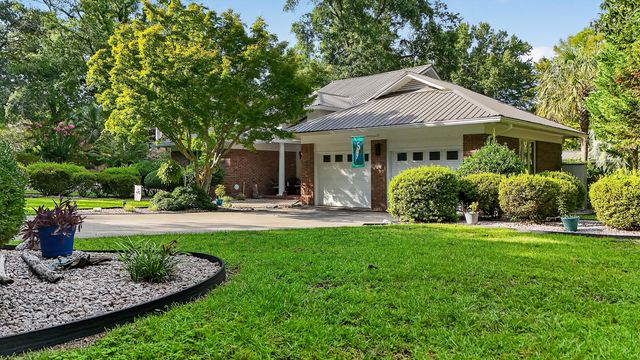 216 Broad River Drive, Santee, SC 29142