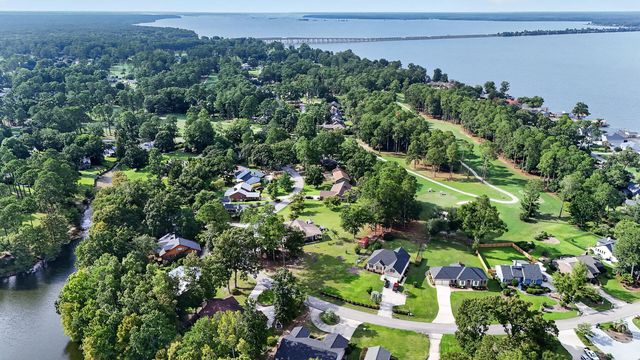 216 Broad River Drive, Santee, SC 29142