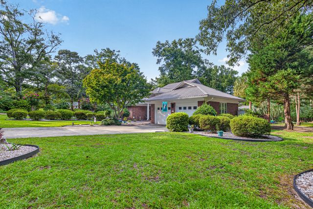 216 Broad River Drive, Santee, SC 29142