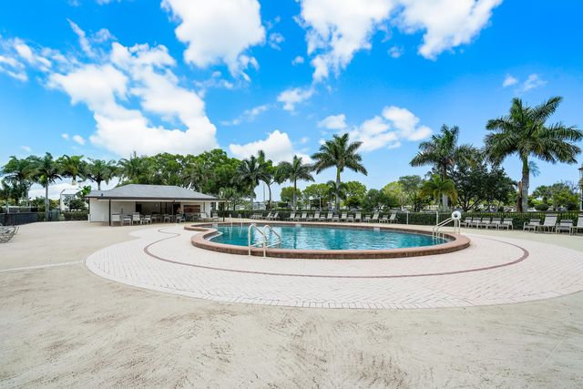224 Fanshaw F, Boca Raton, FL 33434