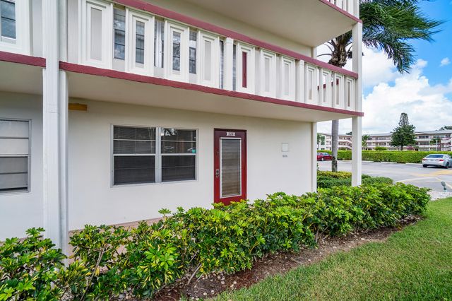 224 Fanshaw F, Boca Raton, FL 33434