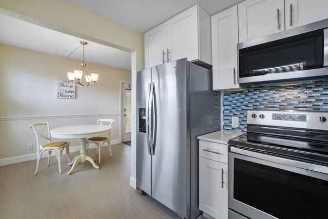 224 Fanshaw F, Boca Raton, FL 33434