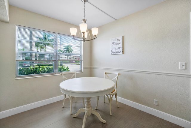 224 Fanshaw F, Boca Raton, FL 33434