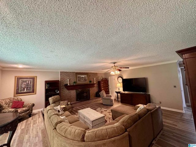 1371 SMOKERISE TRAIL, Warrior, AL 35180