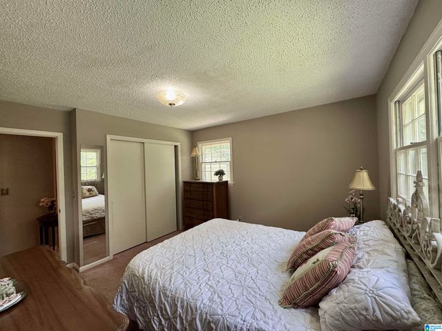 1371 SMOKERISE TRAIL, Warrior, AL 35180