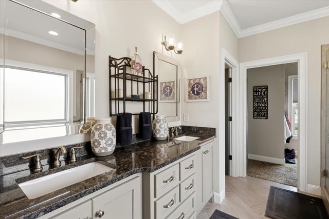 82 Pikes Peak Way, Bowling Green, KY 42104