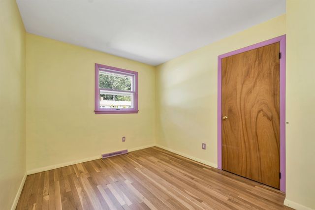 19 Suzanne Drive, Portsmouth, NH 03801