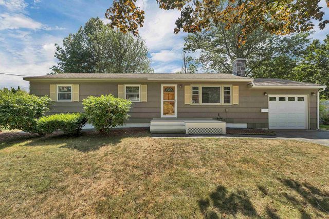 19 Suzanne Drive, Portsmouth, NH 03801