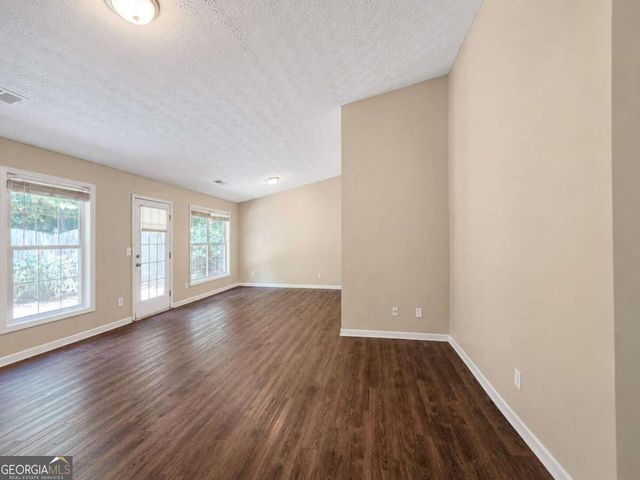 3418 Washington Cmns, Kennesaw, GA 30144