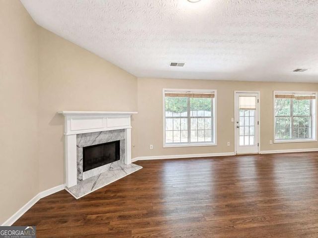 3418 Washington Cmns, Kennesaw, GA 30144