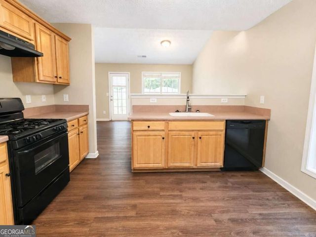 3418 Washington Cmns, Kennesaw, GA 30144