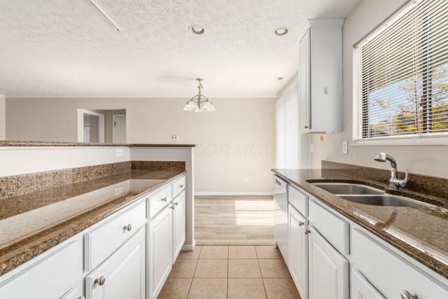 2727 Greystone Drive, A, Columbus, OH 43220