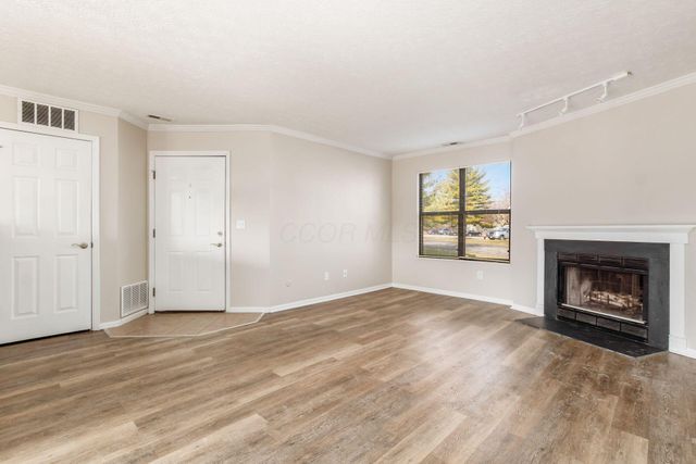 2727 Greystone Drive, A, Columbus, OH 43220