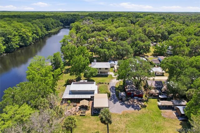 3156 N Hooty Point, Inverness, FL 34453